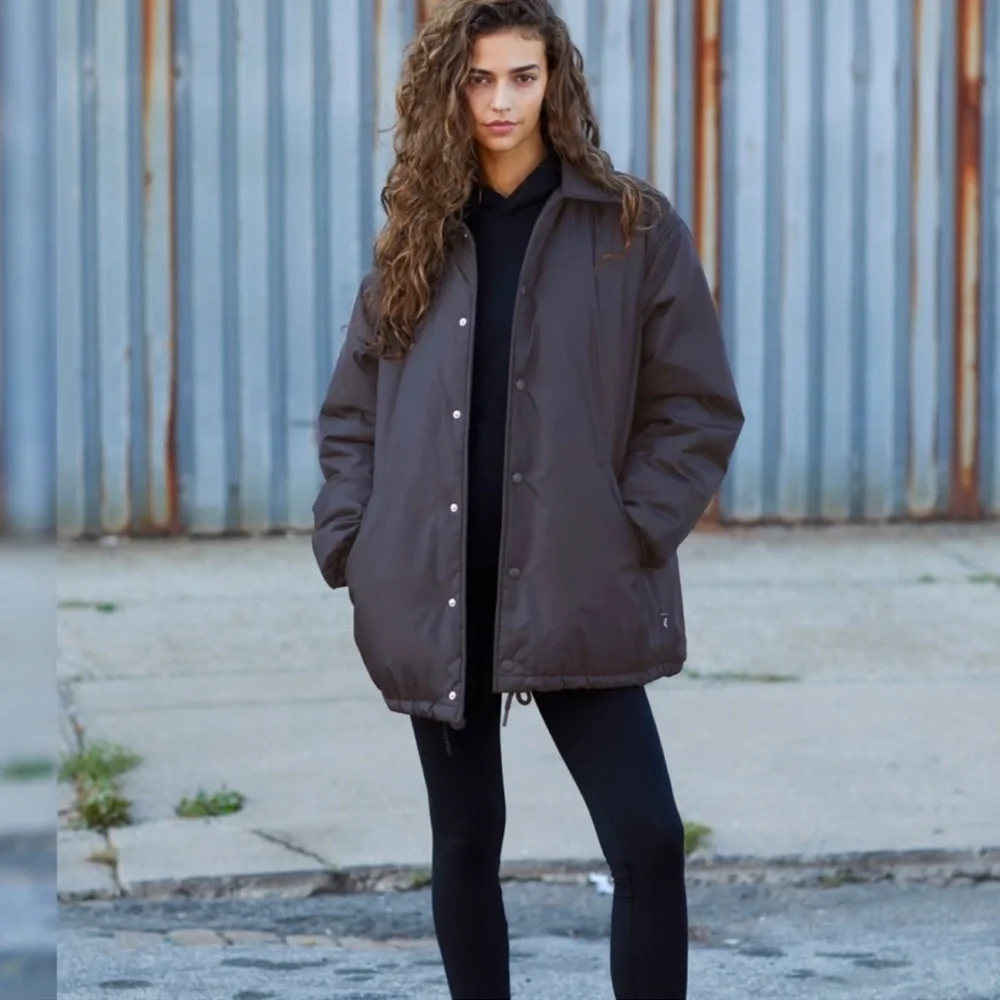 ARITIZIA TNA COACHES JACKET - Picture 4 of 9